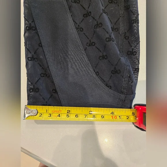 Alo Airlift Mesh High Waist Capri Celeste In Black Size Large - Picture 9 of 13